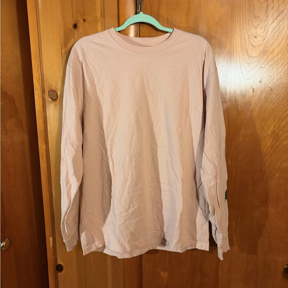 Carhartt Blush Pink Long Sleeve with Logo - Picture 3 of 6